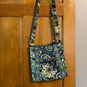 Vera Bradley cross body purse